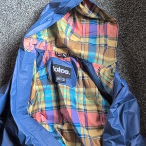 Totes Vibrant Plaid-Lined Blue Raincoat Size Medium Women's